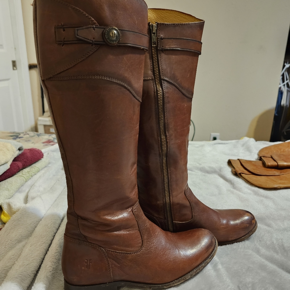 FRYE MOLLY button knee-high riding boots. Cognac color